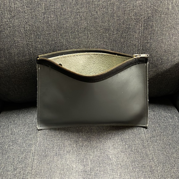 Ampersand as Apostrophe Half Tote Clutch